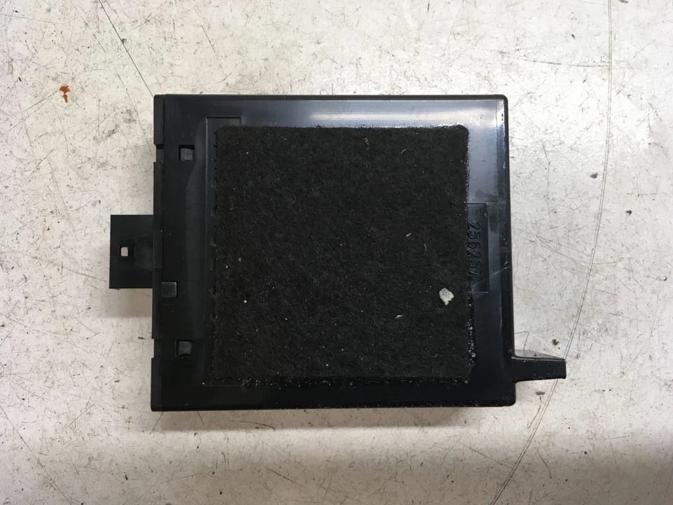 VOLKSWAGEN EOS (2008) ANTI THEFT ALARM MODULE 1Q0951172A 1Q0951172A - Image 4 of 4