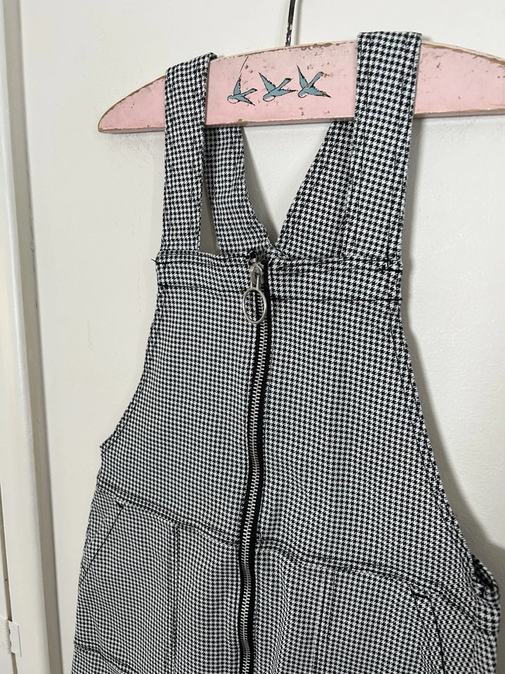 H&M Girls Black & White Jumper Dress size 8 - Image 2 of 4