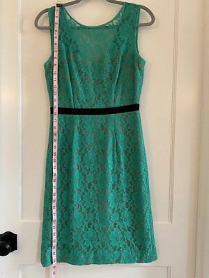 bcbg green lace dress BCBG Size 12 Green Silk Mixed Fabrics Halter Mid Calf Dress – Sui Generis  Designer Consignment main image 0
