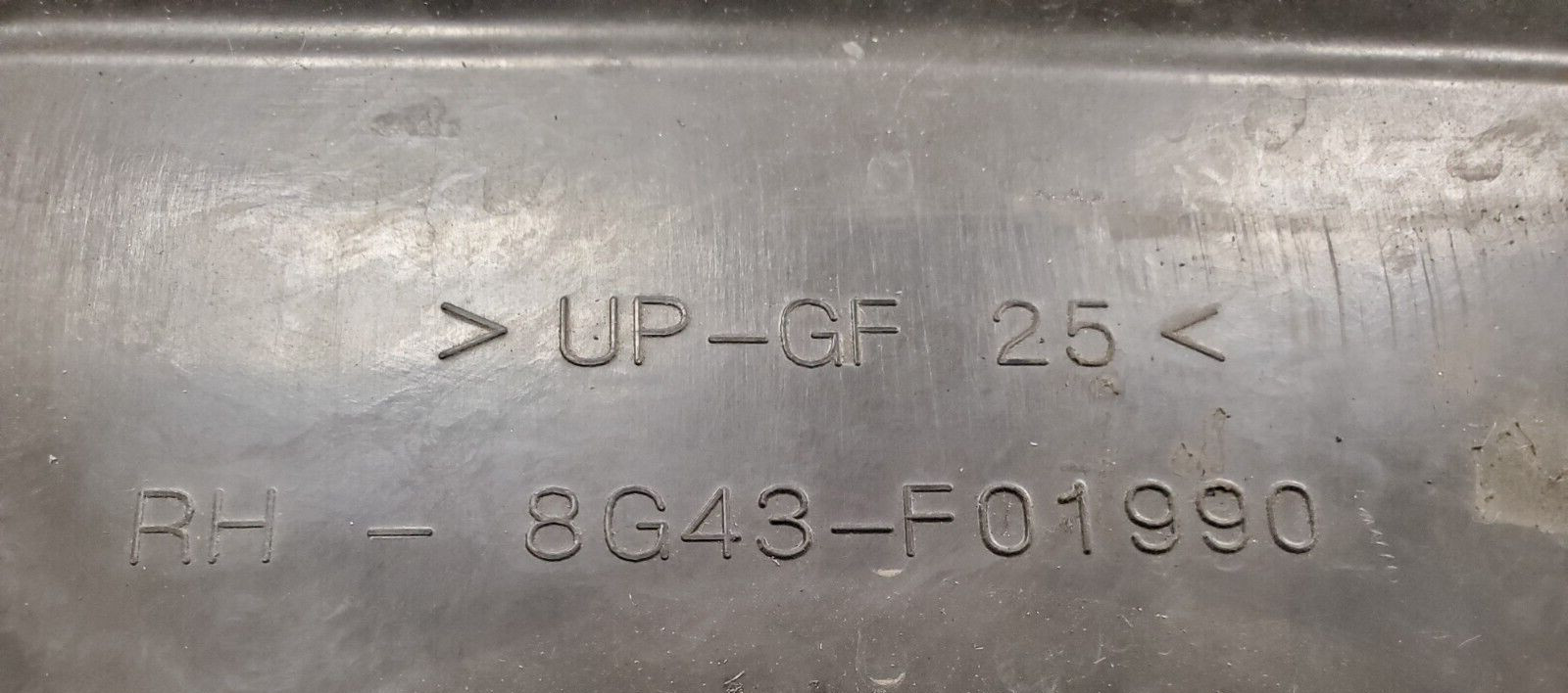ASTON MARTIN RIGHT FRONT VENT PANEL PART# 8G43-F01990 USED
