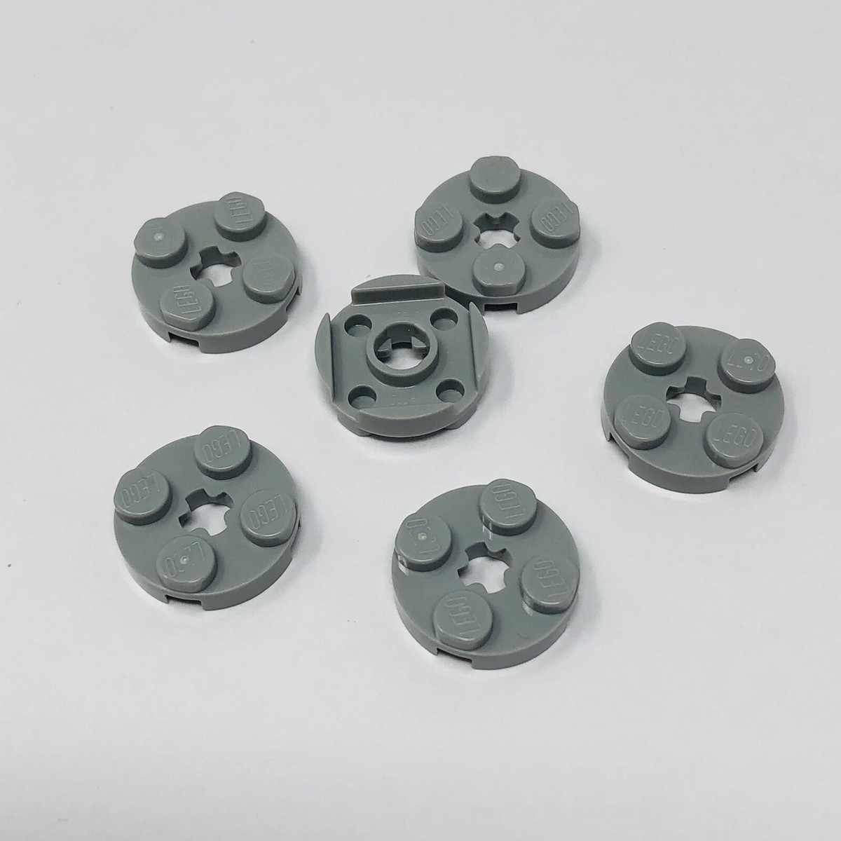 4032 LEGO Parts Plate Round 2x2 w/ X Axel Hole LIGHT BLUISH GRAY