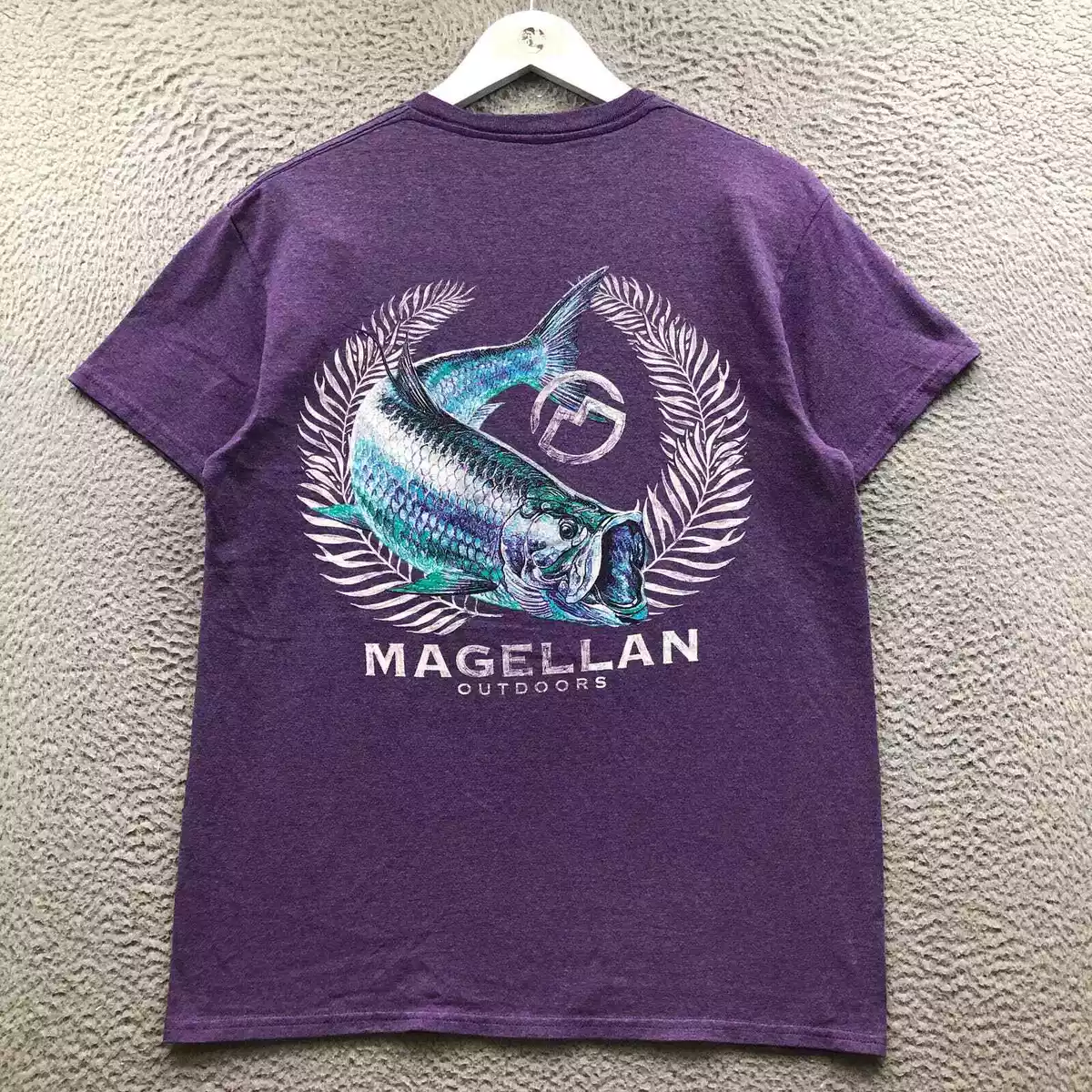 Magellan Outdoors T-Shirt Mens Medium Short Sleeve Crew Neck Graphic Logo  Purple