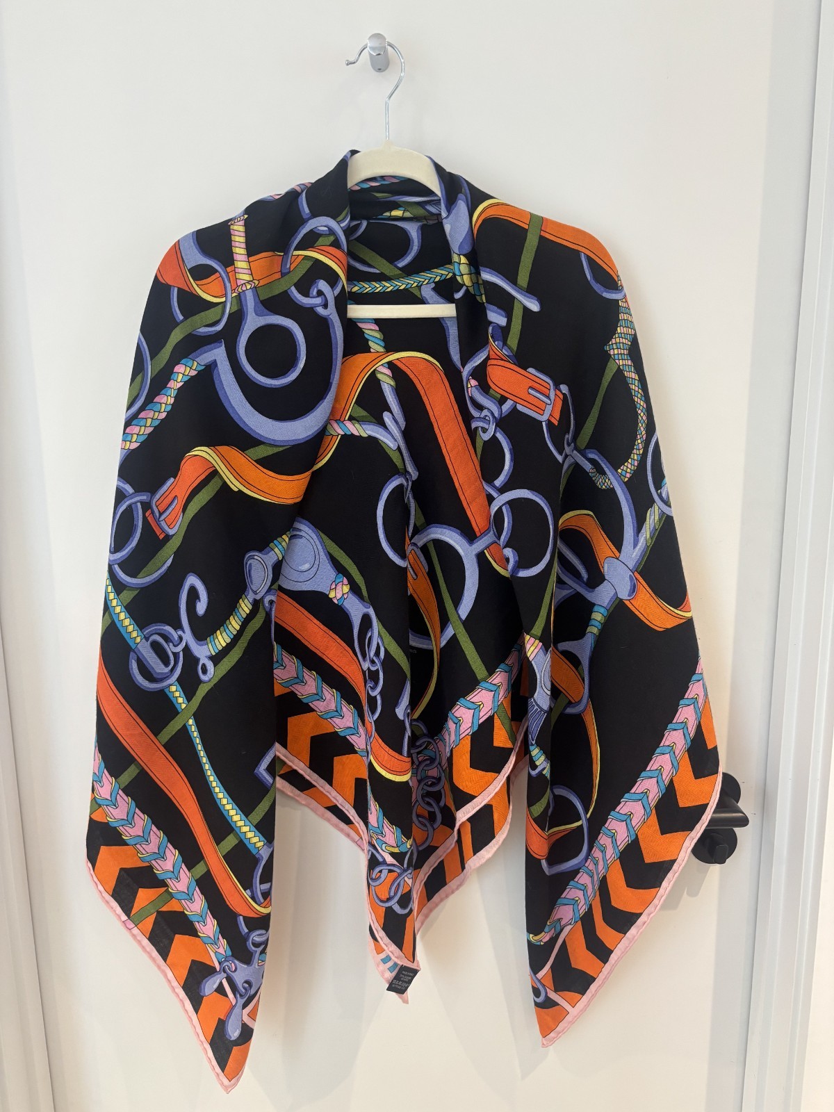 HERMES Chale 140 Shawl "PANOPLIE EQUESTRE" 70percent Cashmere 30percent Black Orange image 8