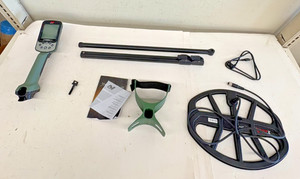 Minelab X-Terra Pro Metal Detector