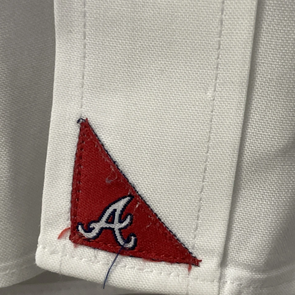 Untuckit MLB Baseball Mens Button Shirt Atlanta Braves White M Cotton Collar - Image 3 of 4