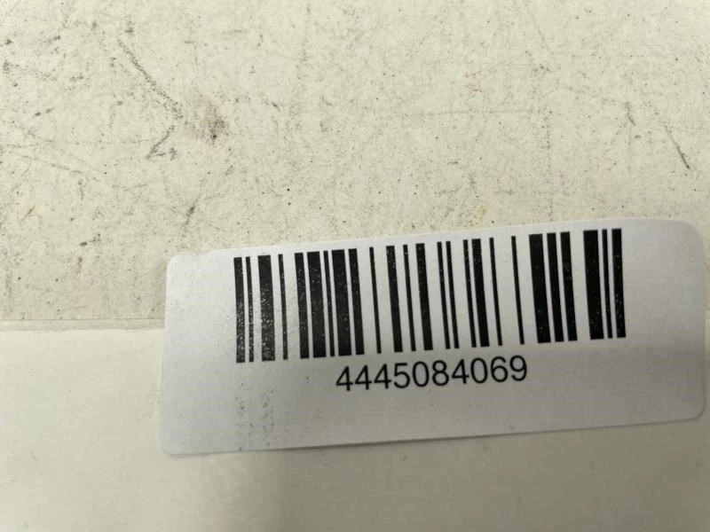 Volvo V50 T5 2005 placa de umbral de puerta del conductor trasera izquierda OEM+  Foto 4 de 4