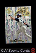 2000 Topps Baseball Cards 9