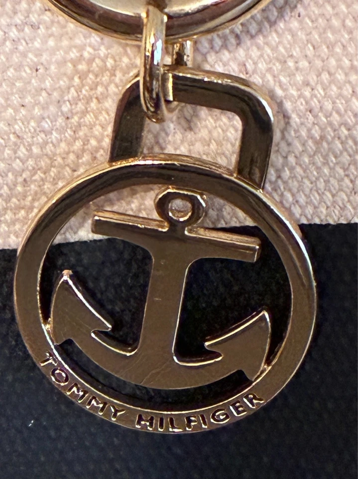 ~~~~~~ BLUE & WHITE STRIPED TOMMY HILFIGER BEACH BAG (SEE PICTURES) ~~~~~~ - Image 3 of 4