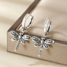 1 Pair of Copper Temperament Retro Dragonfly Pendant Earrings Simple Silvery