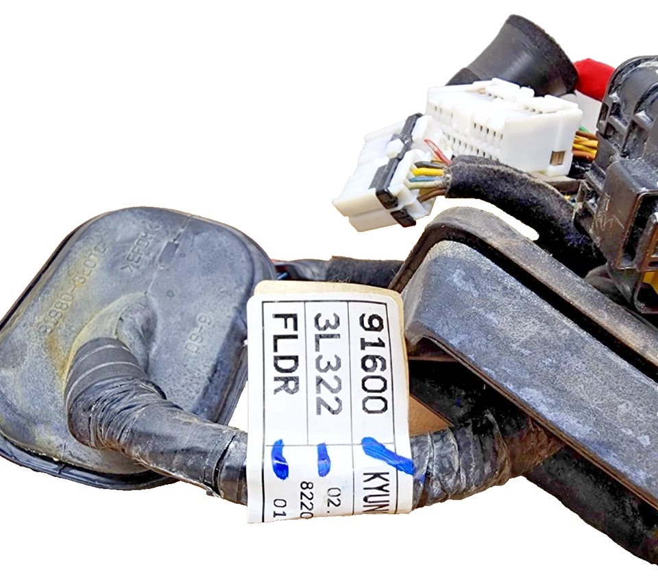 2006-2011 Hyundai Azera Front Left Wiring Harness 91600-3L322 OEM - Image 2 of 4