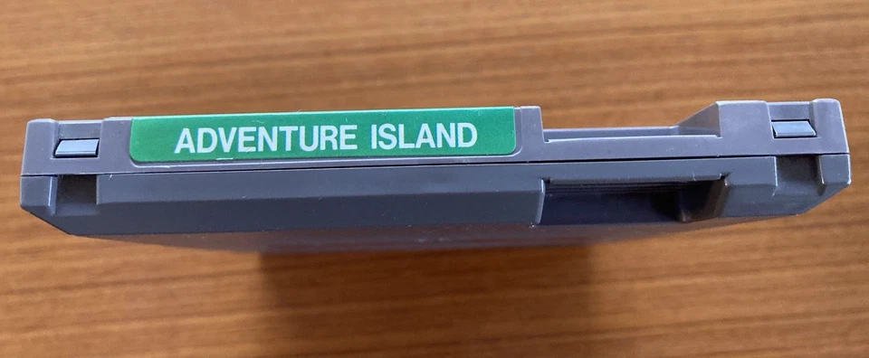 NES ~ Hudson's ADVENTURE ISLAND ~ Nintendo Game NES-T8-USA Game Cart Only NTSC - Image 3 of 4