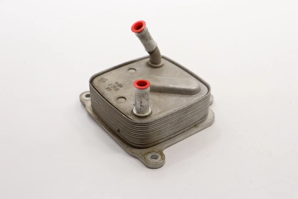 2017 - 2024 Nissan Titan 5.6L refrigerador de óleo do motor fabricante de equipamento original - Imagem 4 de 4