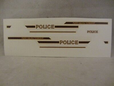 Res1Cue Customs Bowling Green Ohio Police Decals  '99 Ford  1:43 Scale 518