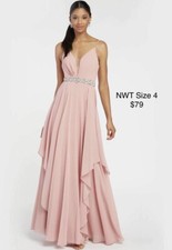 Alyce Prom Size 4 New never worn 