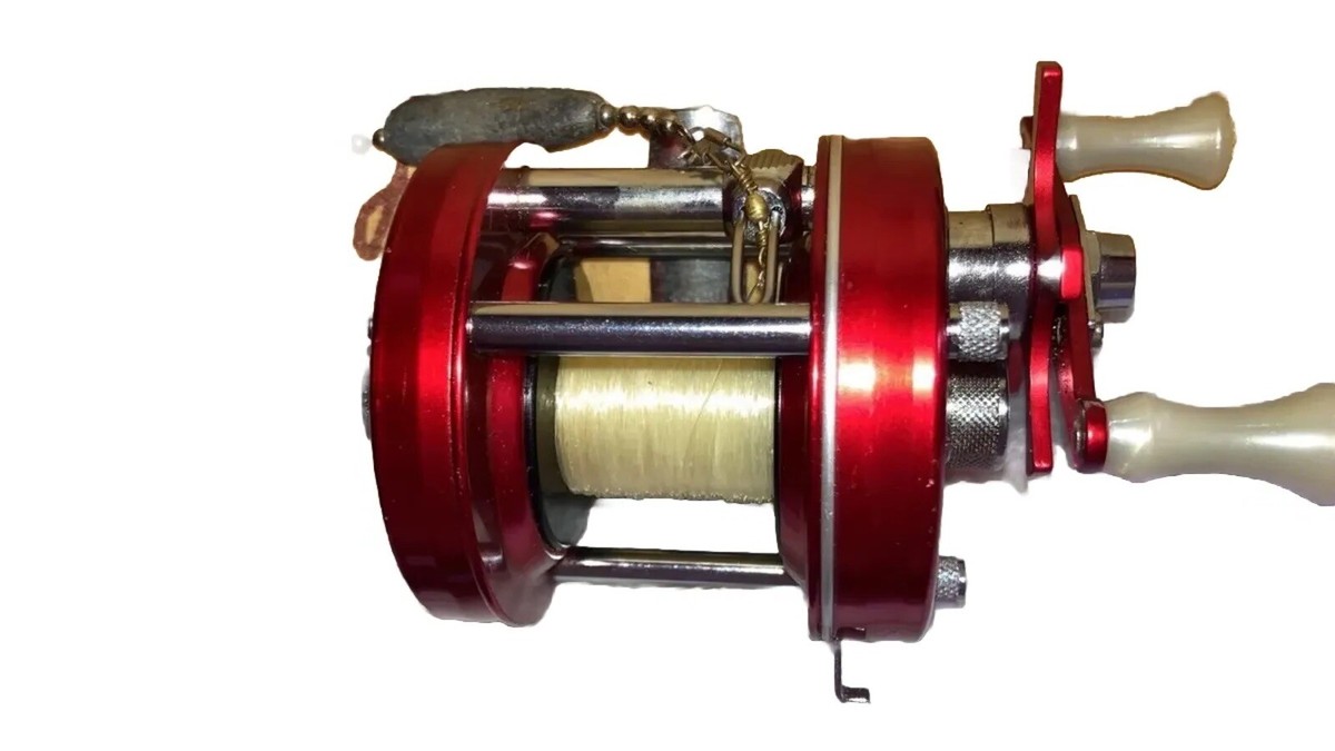 Vintage Abu Garcia Ambassadeur 5000 Fishing Reel bait caster