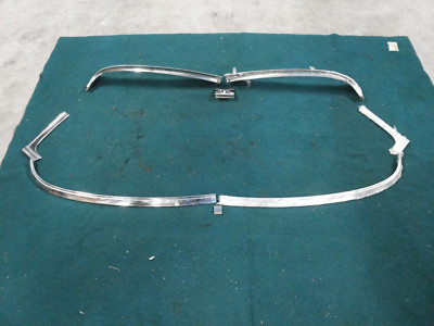 Chrysler New Yorker 1956 Frontscheibe Chrom Zierleiste  Front window chrome trim