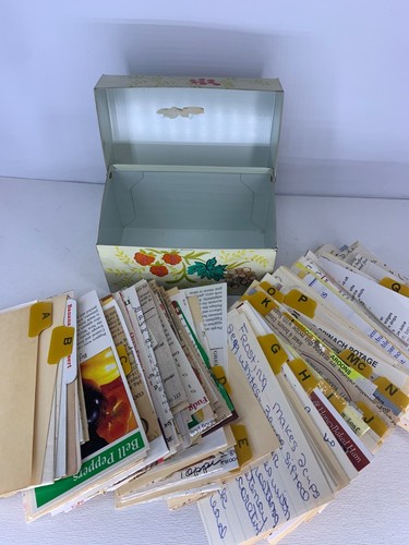 Vintage Recipes Recipe Box Hand Written Clipped Printed Louisiana Cajun Creole - Picture 2 of 16