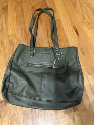 Jaclyn Smith bag