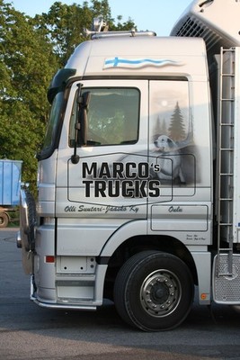 LKW Foto Mercedes-Benz Actros Zugmaschine Finnland silver Olli Sumari-Jäi #h9cv