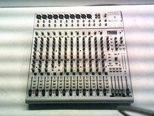 Behringer Eurorack UB2442FX-PRO