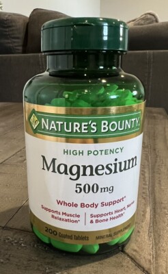 Natures Bounty Magnesium 500 mg Mineral Supplement - 200 Coated Tablet Exp 2/26