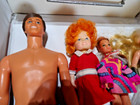 1968 Barbie Fashion Doll Trunk W/3 Barbies from the 60's 1 Ken from the 60's 3 l — photo 3