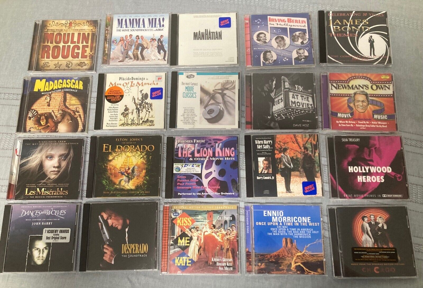 LOT of 20 CDs MOVIE SOUNDTRACKS + Themes + Movie MUSICALS cd LOT Listed