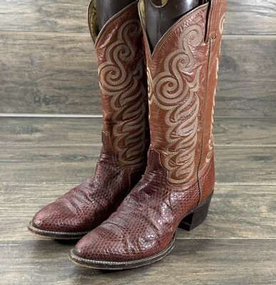 Tony Lama Mens Boots Size 8 D.  Great for a cowboy to wear to a fall rodeo TLC_CT2023__91951.1512505818.  main image 3