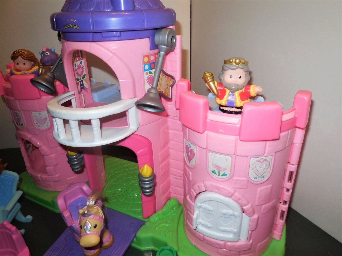 FISHER PRICE LITTLE PEOPLE PINK LIL ROYAL SOUND KINGDOM CASTLE SET