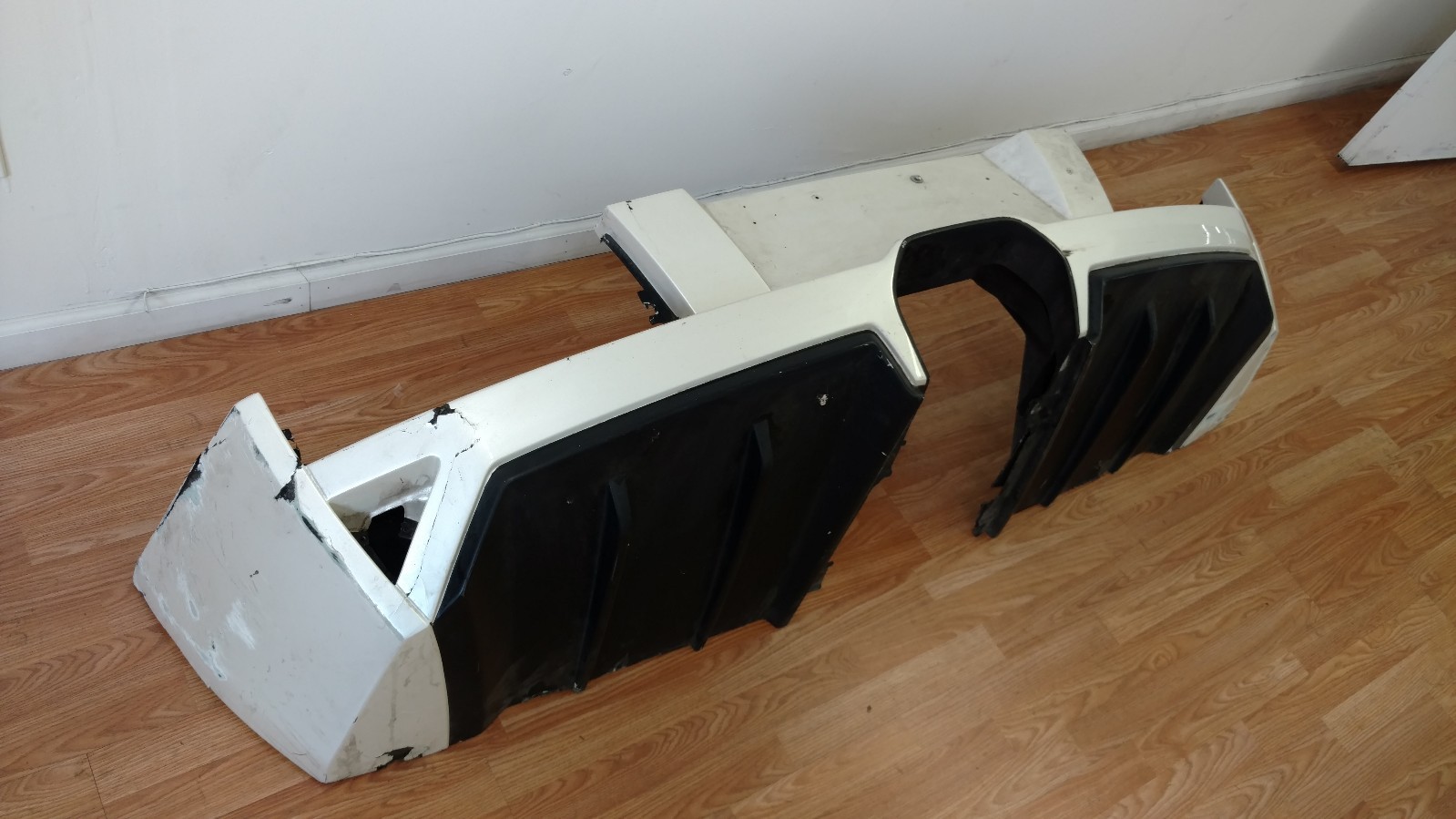 LAMBORGHINI MURCIELAGO LP640 REAR BUMPER OEM 