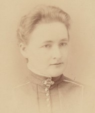PORTRAIT OF BEAUTIFUL WOMAN W/ LIGHT EYES - SHEFFIELD, PA