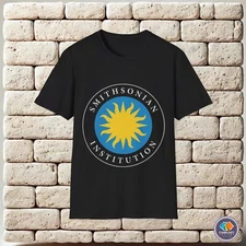 Smithsonian Institute Logo Unisex T-Shirt