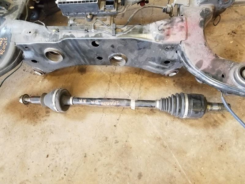 Maserati Ghibli    2015 Axle Shaft 1393297