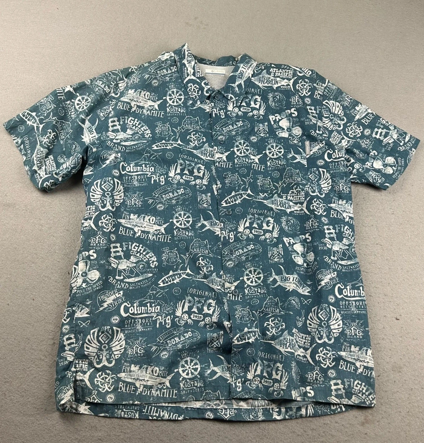 Columbia Shirt Men Large Blue Short Sleeve Mesh Lined Button Up Lightweight Fish