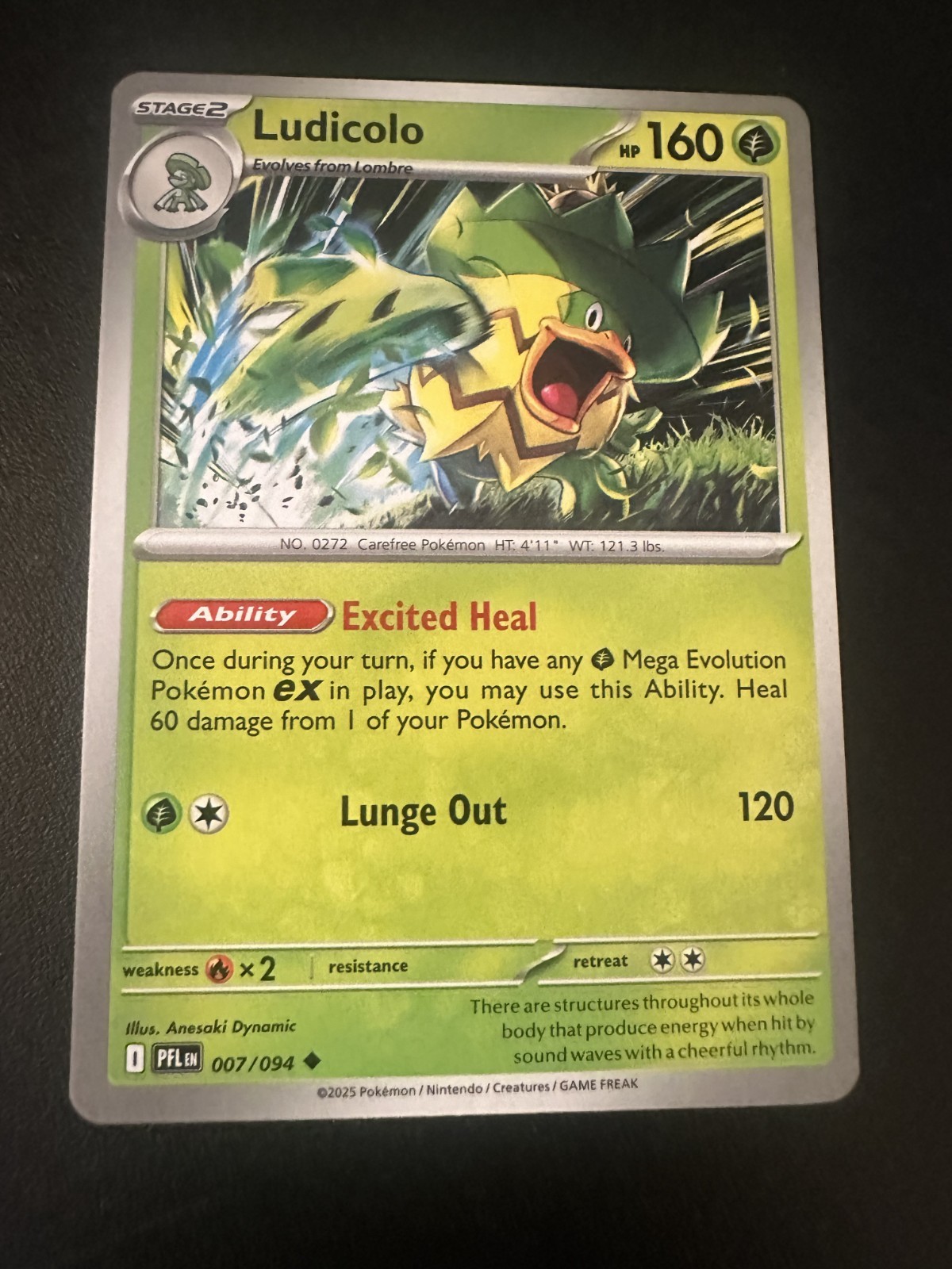 Ludicolo Uncommon Phantasmal Flames #7 Near mint Pokemon Card
