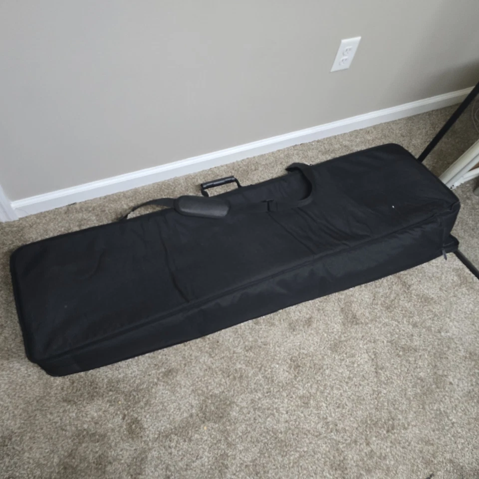 Casio Privia PX-3 Edición Limitada Piano, Amplificador de Bajo Soporte Gig Bag Foto 3 de 4