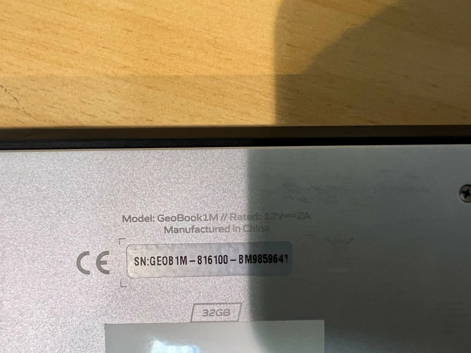 GEO Book 1M Celeron 4GB RAM 32GB 11.6" LAPTOP Inc: 128GB MicroSD Card - Image 3 of 4