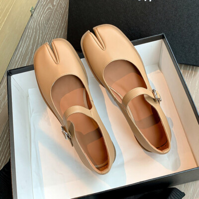mary jane tabi shoes