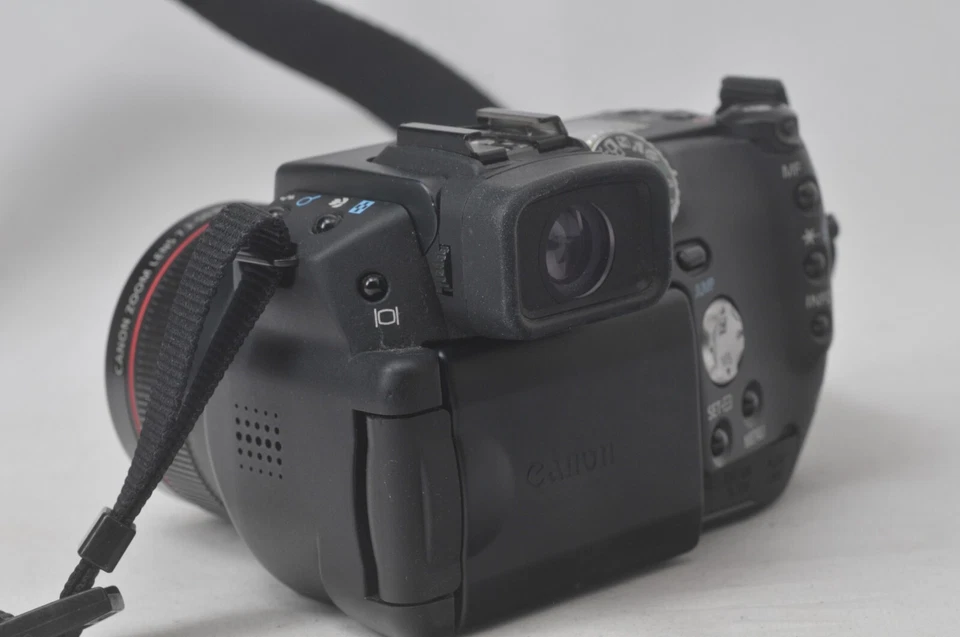 @ SakuraDo @ Rare @ Canon Power Shot Pro 1 8MP CCD Compact Digital Camera L Lens - Image 3 of 4