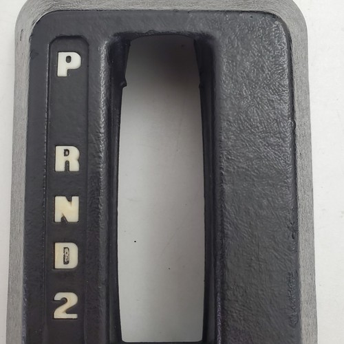 Porsche 944 477713117 Automatic transmission gear shifter trim PRND21 BLACK 83 - Foto 4 di 13