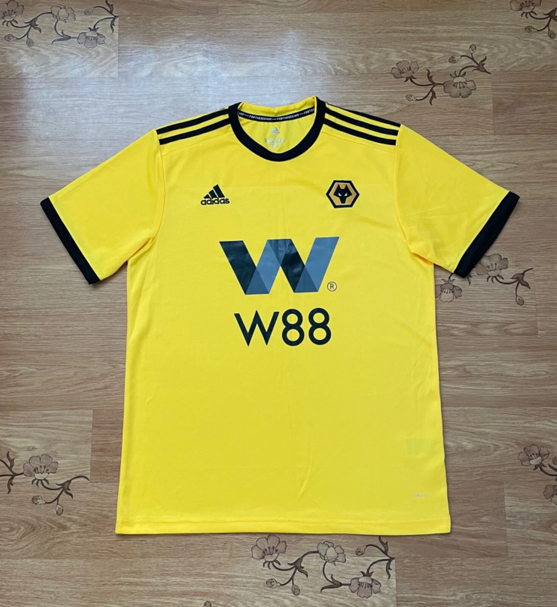 Adidas Wolverhampton Wolves 2018 2019 Home shirt jersey