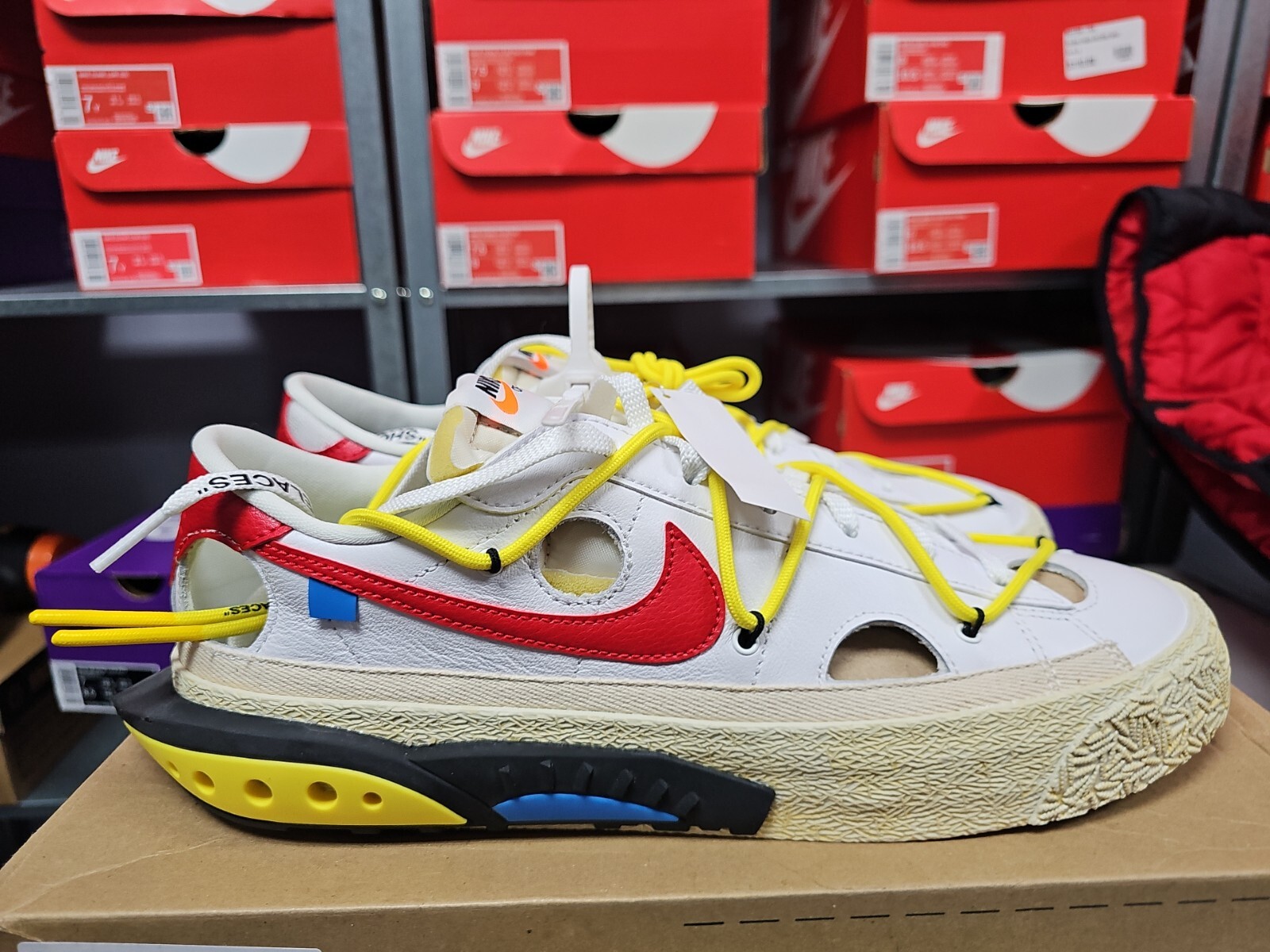 OFF WHITE X NIKE Nike Blazer Low x Off White BIANCO ROSSO UNIVERSITARIO ""2022 NUOVO IN MANO