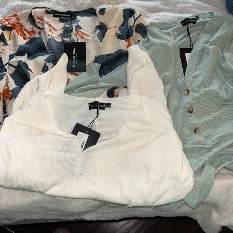 Lot New NWT Pretty Little Thing Women's, Short Flower, Short Long Sleeve, Body