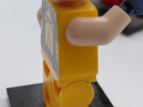 LEGO 6866 Marvel Wolverine Deadpool Minifigures Wolverine's Chopper Showdown