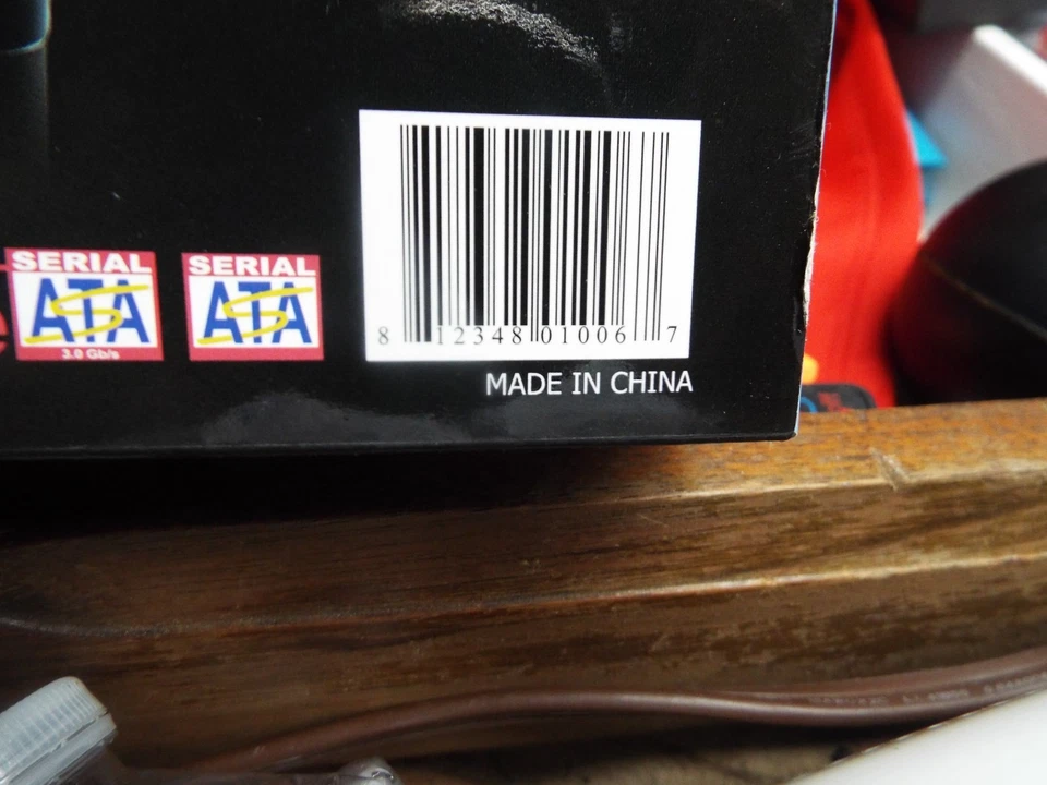 Kingwin EZ-Dock 2 2.5-Inch/3.5-Inch SATA Hard Drive Dock - Image 4 of 4