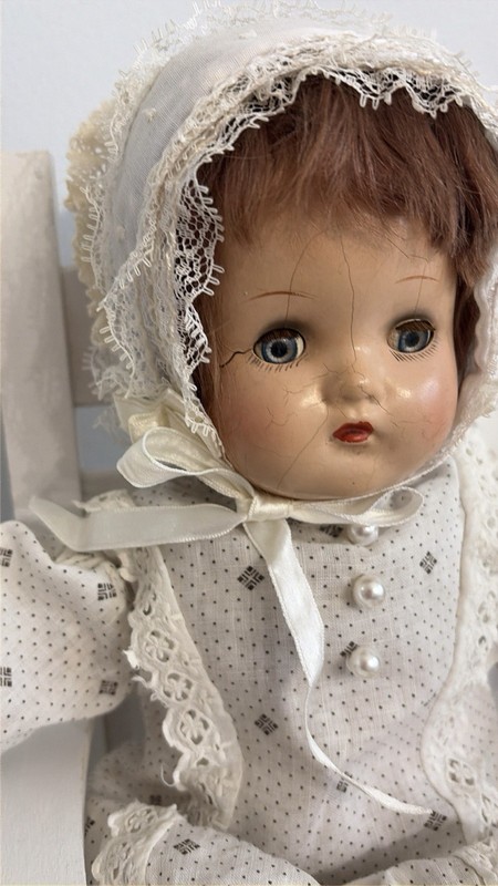 ANTIQUE Madame “Alexander” Doll Very Rare14” Composition & Cloth Crier