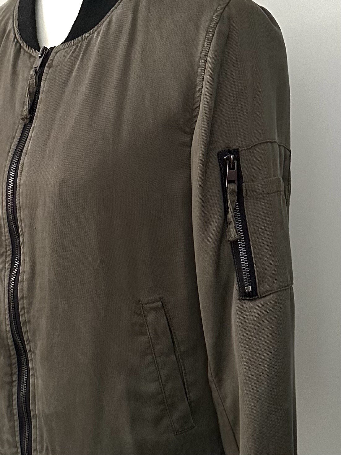 Cielo Basic Outerwear Women's Jacket Olive Green … - image 4