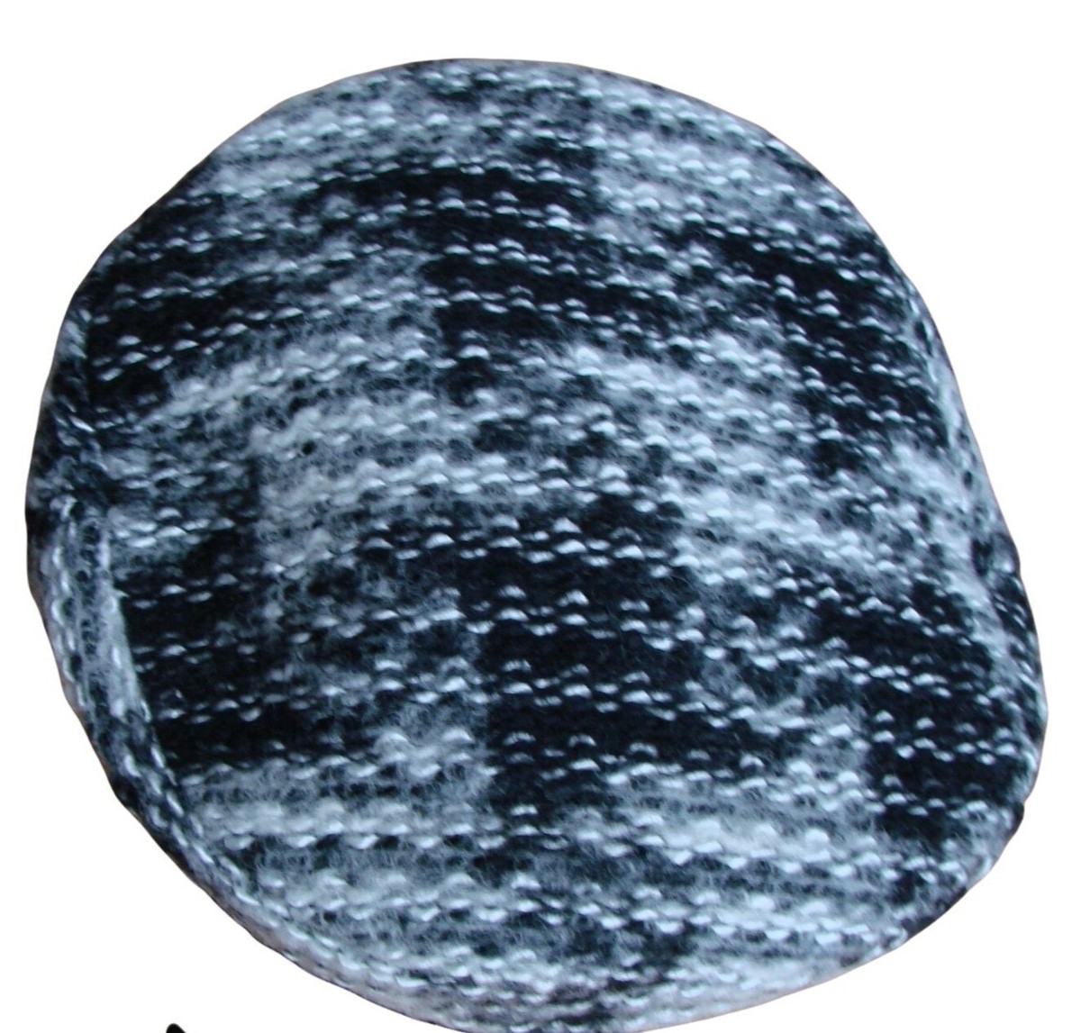Tarnish Boucle Newsboy Cap Wool and Leather Black White  display picture 1