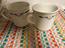 Vintage Set of 2 Corning Coffee Cups
