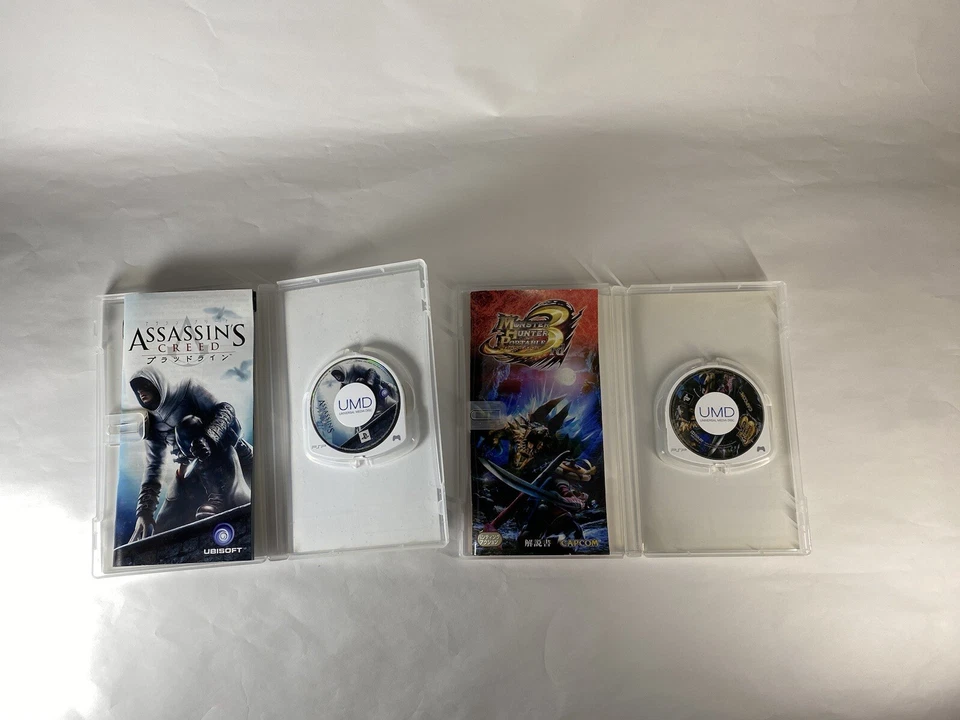 Lot2 PSP ASSASSIN'S CREED: BLOODLINES & Monster Hunter 3Rd - Japan Game. - Image 3 of 4